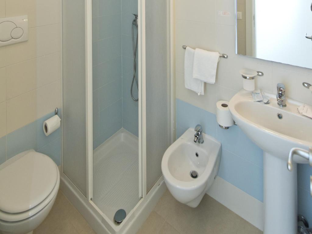 Otus Camere Otranto Bilik gambar